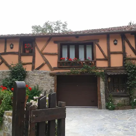 Rustico El Cerezo Apartment *